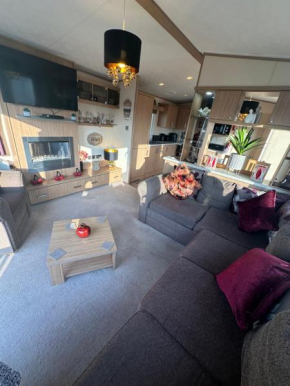 8 berth Waterside Ingoldmells Santanavan 8 C22